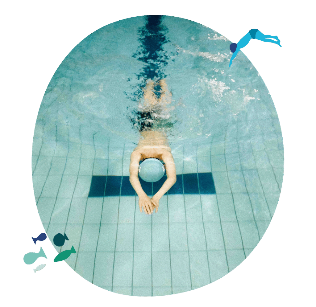 Kids swimming lesson with focus on water safety and confidence building